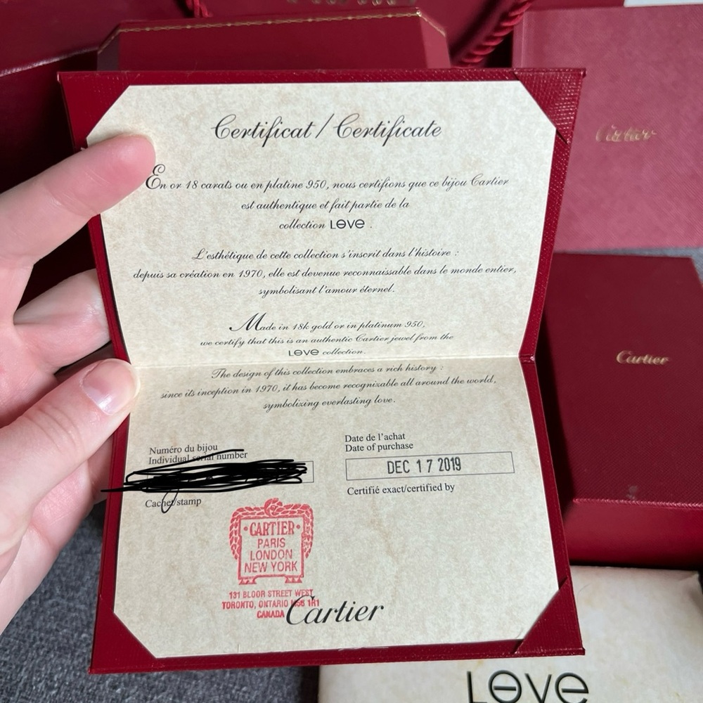 Authentic Cartier Love Lock w/ 4 diamonds - Picture 7 of 9
